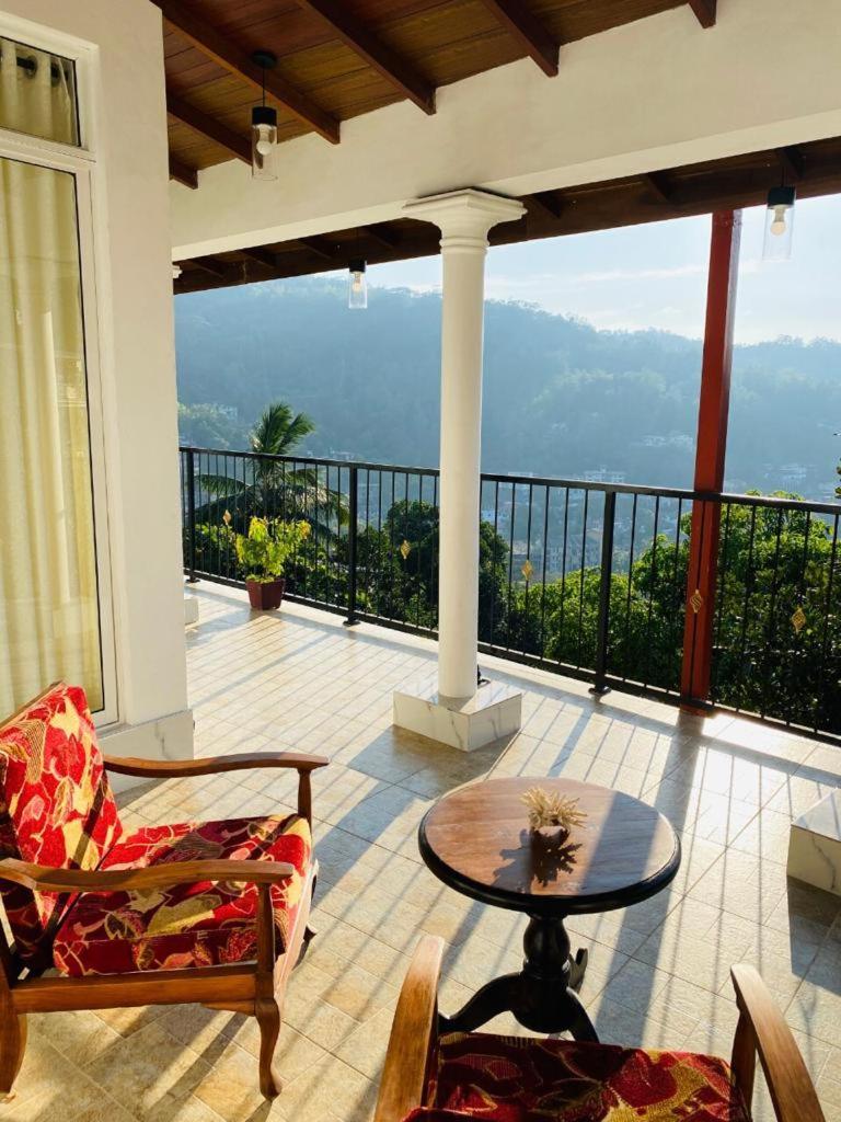 Kandyan View Homestay -Foreign Экстерьер фото